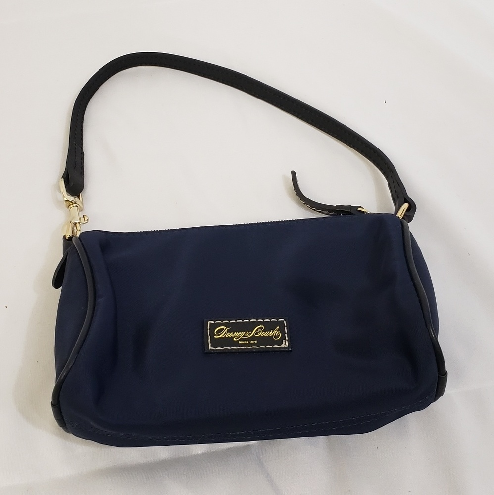 Donney & Burke hand bag